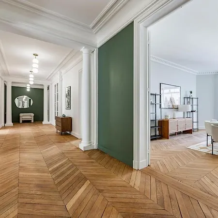 Appartamento Luxurious 4 Bedroom Apartment, La Muette *