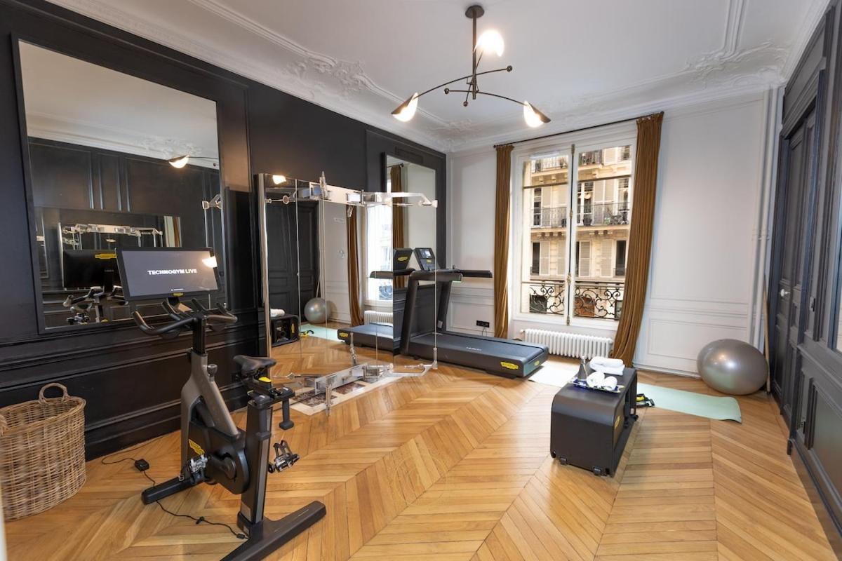 Luxurious 4 Bedroom Apartment, La Muette Appartamento *