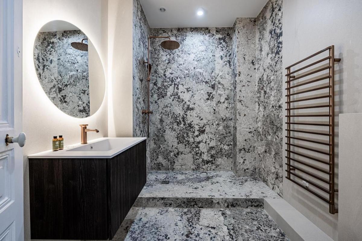 Appartamento Luxurious 4 Bedroom Apartment, La Muette *