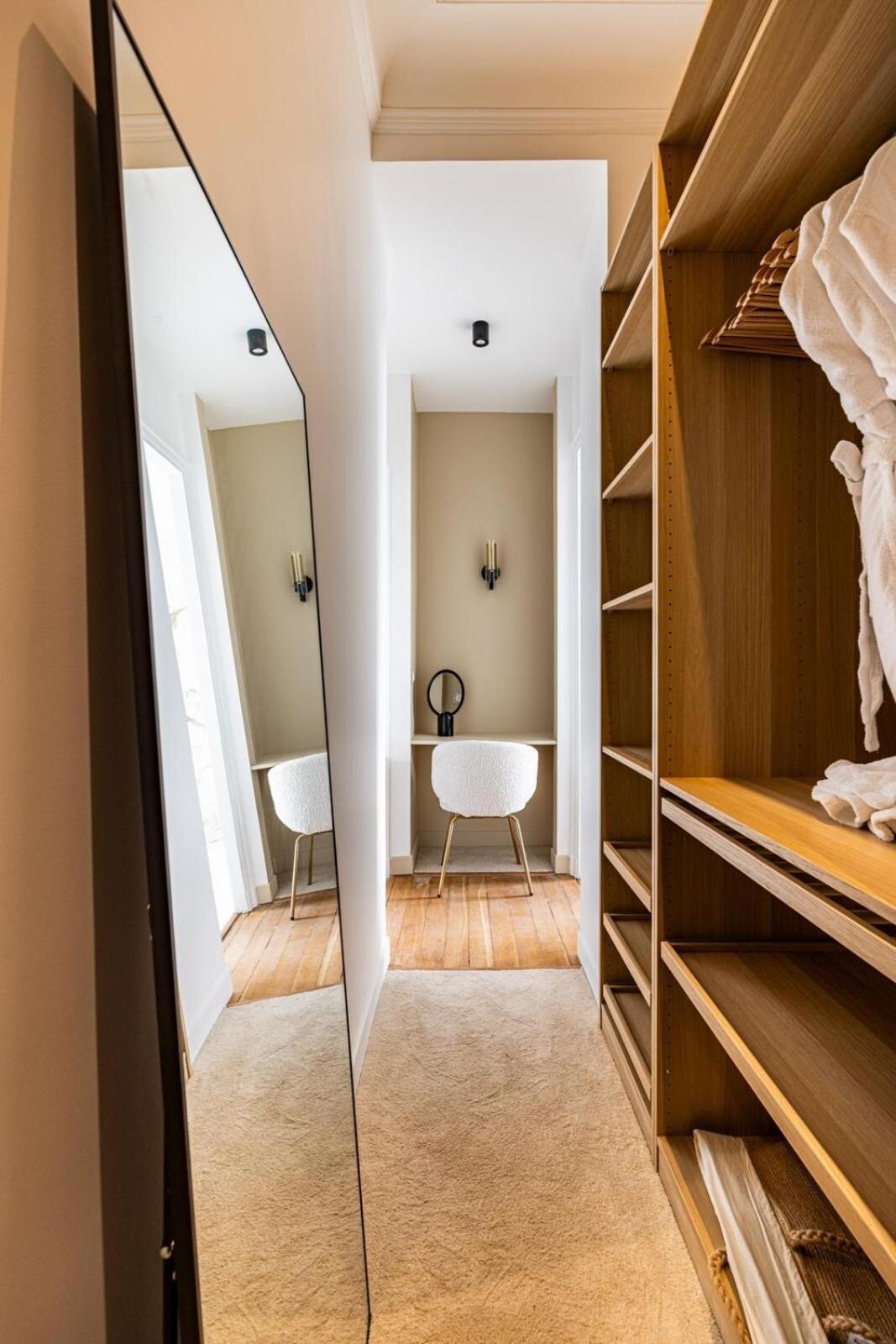 Luxurious 4 Bedroom Apartment, La Muette Appartamento *