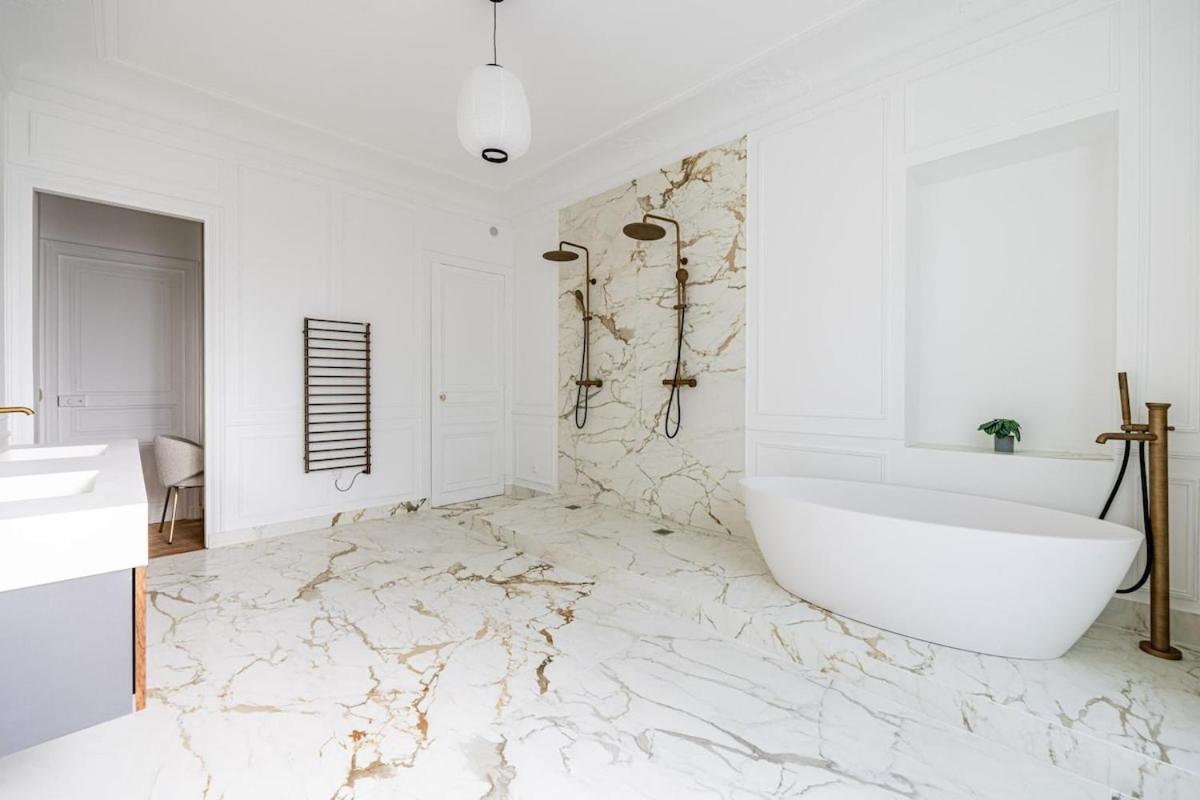 Appartamento Luxurious 4 Bedroom Apartment, La Muette *