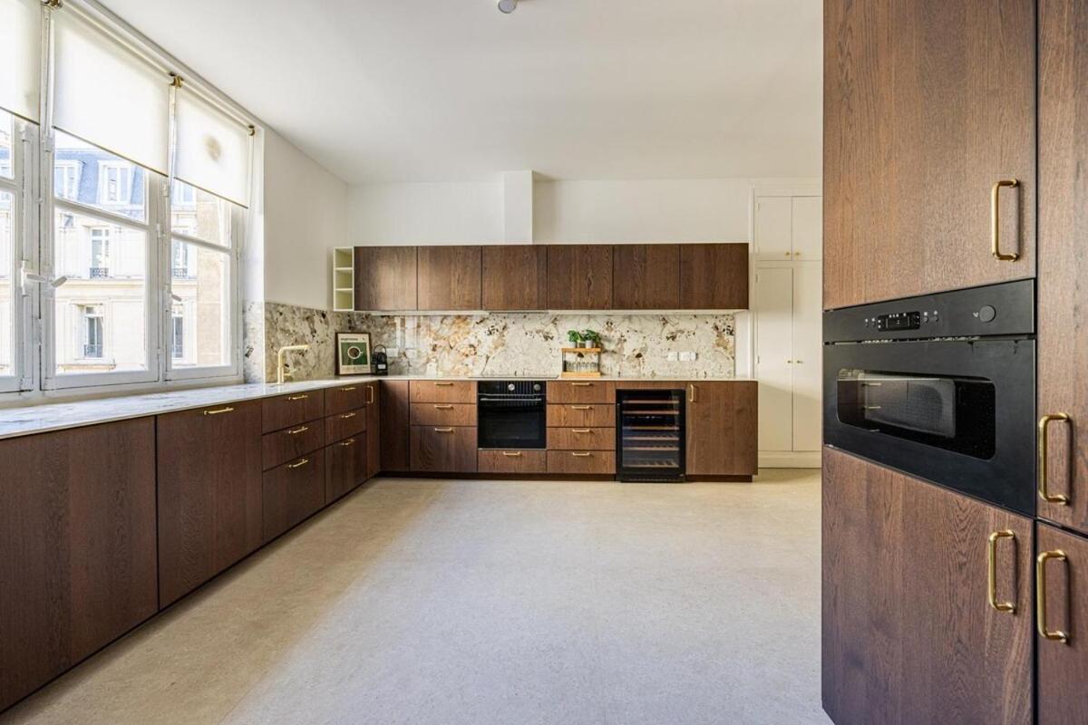 Luxurious 4 Bedroom Apartment, La Muette Appartamento *